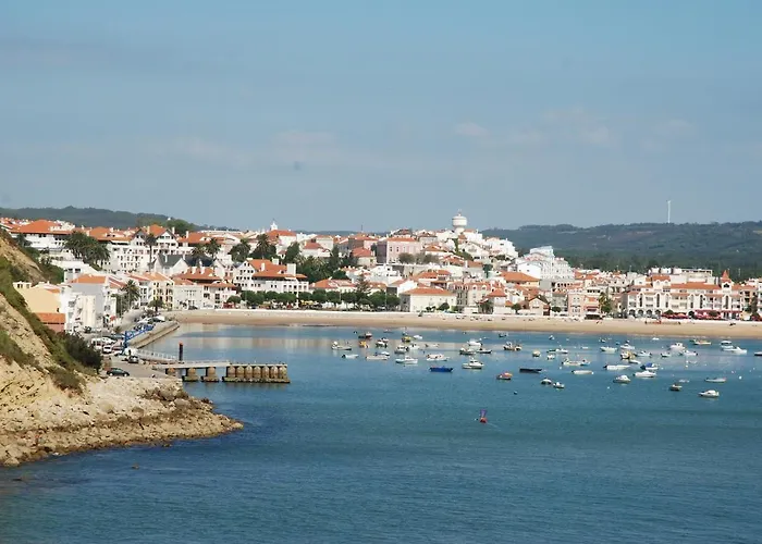 펜션 Laranjeira - House With Private Garden And Pool