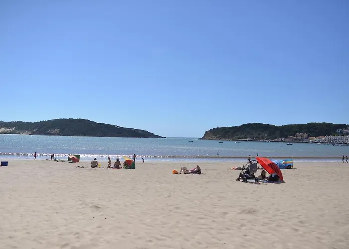 펜션 Laranjeira - House With Private Garden And Pool